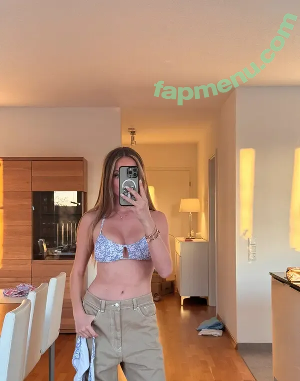 Lea Katharina Maria nude photo #1890 (Leakatharinamaria)