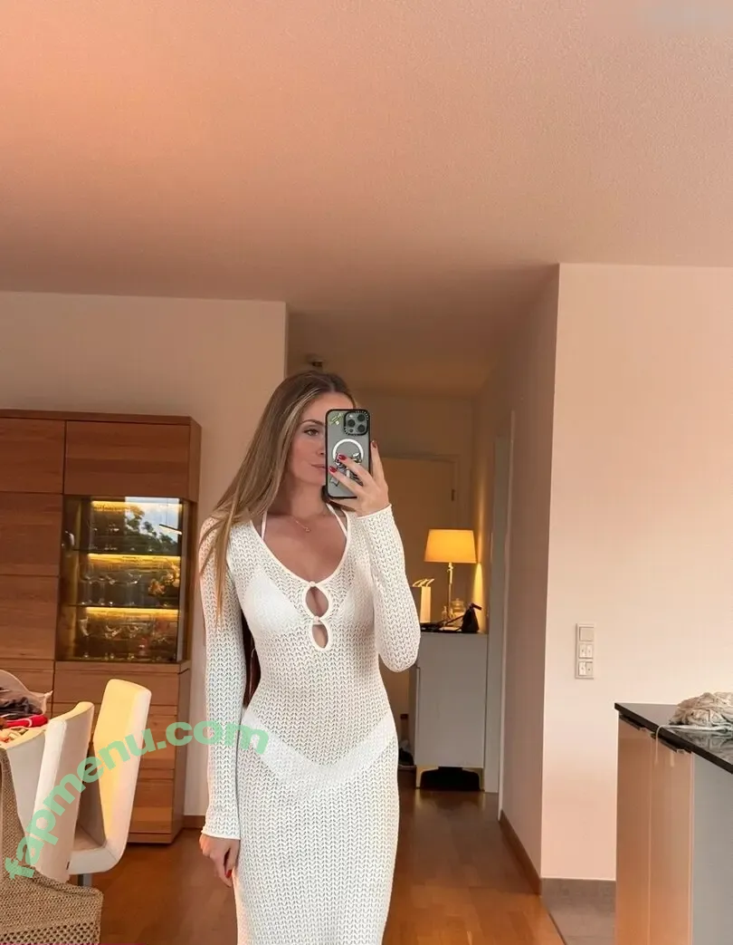 Lea Katharina Maria nude photo #1923 (Leakatharinamaria)