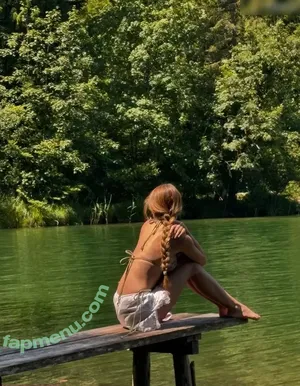 Lea Katharina Maria / Leakatharinamaria nude photo #2001