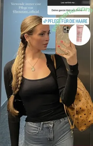 Lea Katharina Maria / Leakatharinamaria nude photo #2023