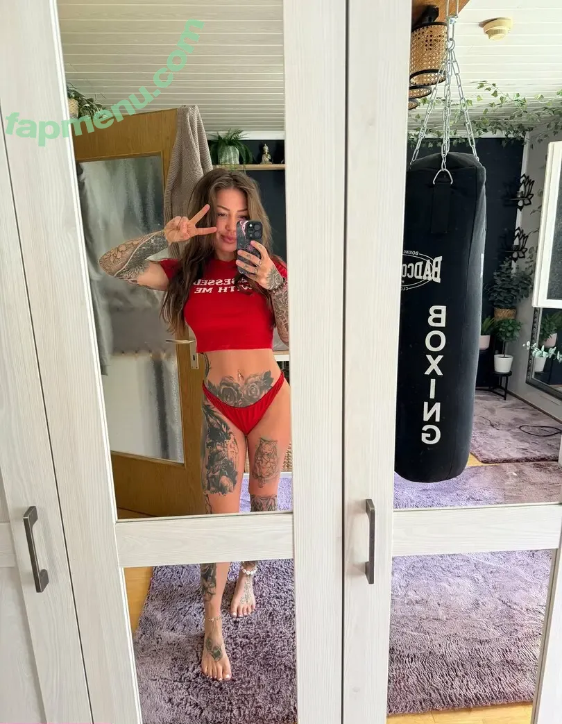 lea_katz nude photo #0031 (lea_katz)