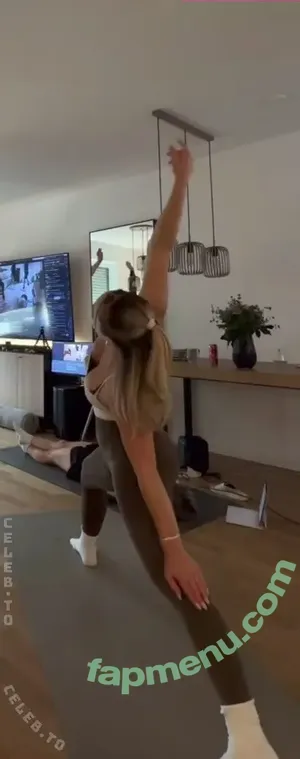 Lea Keller / leak.ll.r nude photo #0254