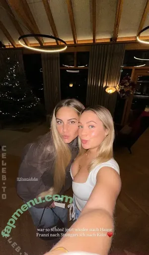 Lea Keller / leak.ll.r nude photo #0264