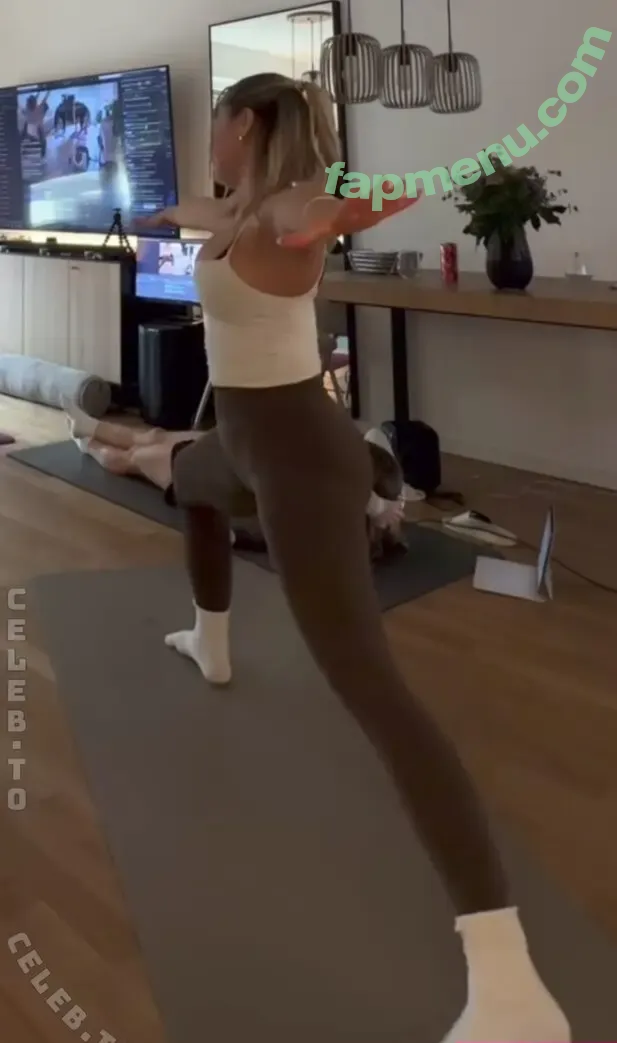 Lea Keller nude photo #0253 (leak.ll.r)