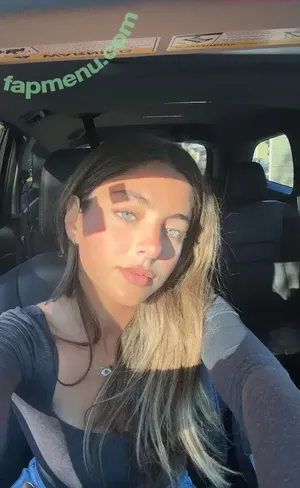 Lea Kobrossy / lea.kobrossy nude photo #0013