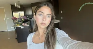 Lea Kobrossy / lea.kobrossy nude photo #0016