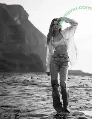 Lea Peach / Looskanal / lea / lea.peach / wifiloo_m nude photo #0614