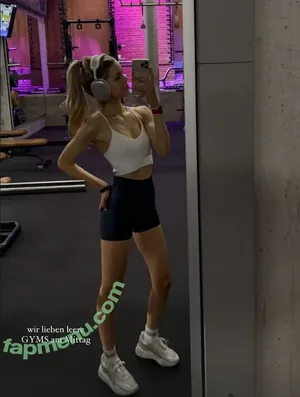 Lea Peach / Looskanal / lea / lea.peach / wifiloo_m nude photo #0697