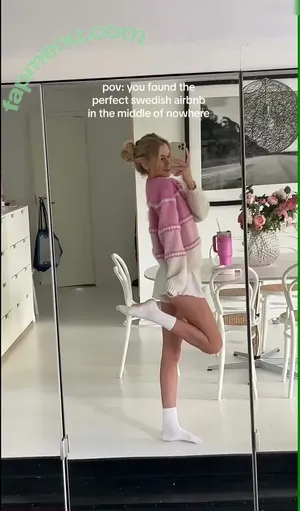 Lea Peach / Looskanal / lea / lea.peach / wifiloo_m nude photo #0752