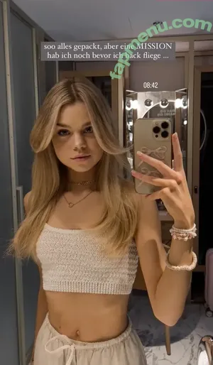 Lea Peach / Looskanal / lea / lea.peach / wifiloo_m nude photo #0801