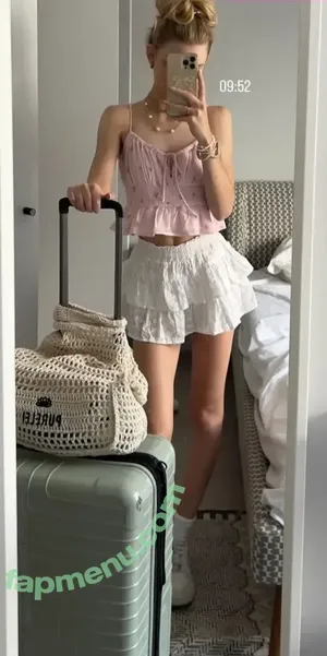 Lea Peach / Looskanal / lea / lea.peach / wifiloo_m nude photo #0825