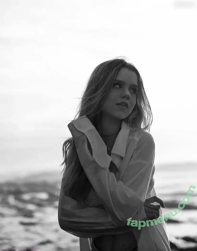 Lea Peach nude photo #0615 (Looskanal / lea / lea.peach / wifiloo_m)