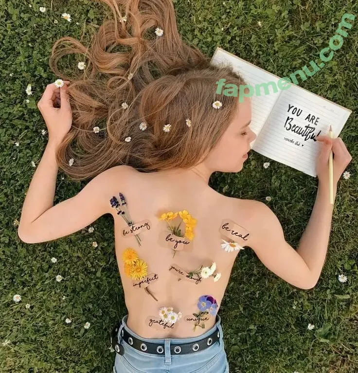 Lea Peach nude photo #0633 (Looskanal / lea / lea.peach / wifiloo_m)