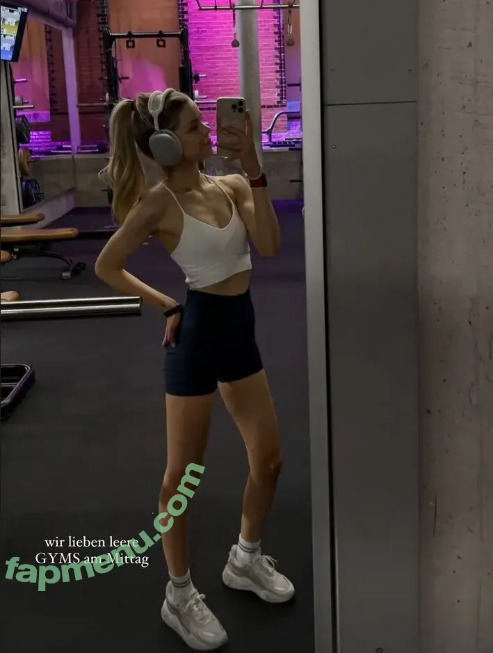 Lea Peach nude photo #0697 (Looskanal / lea / lea.peach / wifiloo_m)