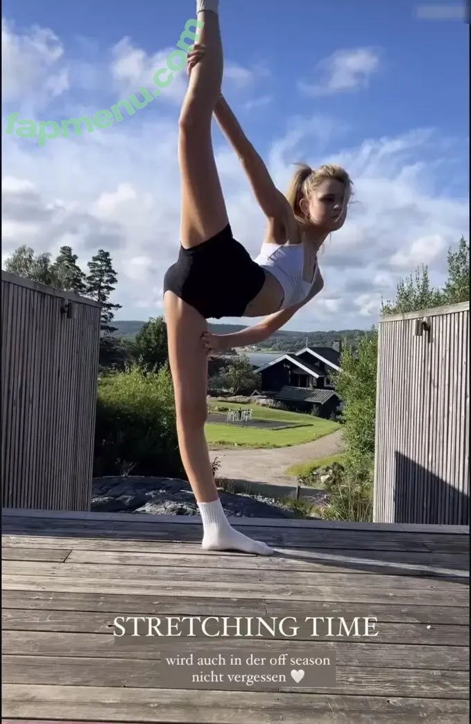 Lea Peach nude photo #0753 (Looskanal / lea / lea.peach / wifiloo_m)