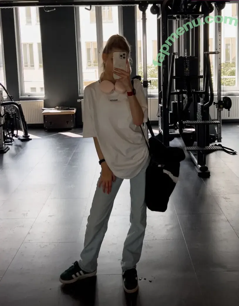 Lea Peach nude photo #0849 (Looskanal / lea / lea.peach / wifiloo_m)