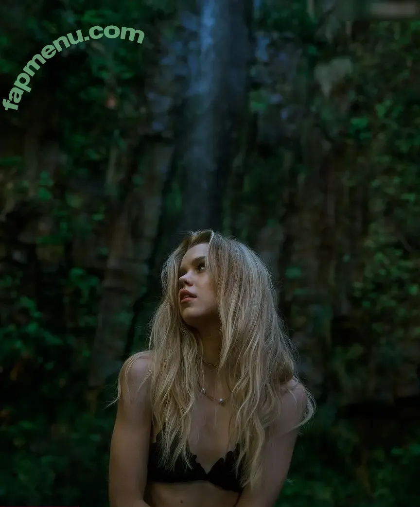 Lea Peach nude photo #0866 (Looskanal / lea / lea.peach / wifiloo_m)