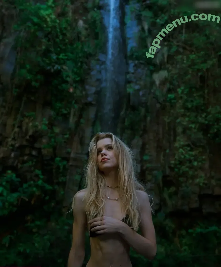 Lea Peach nude photo #0867 (Looskanal / lea / lea.peach / wifiloo_m)