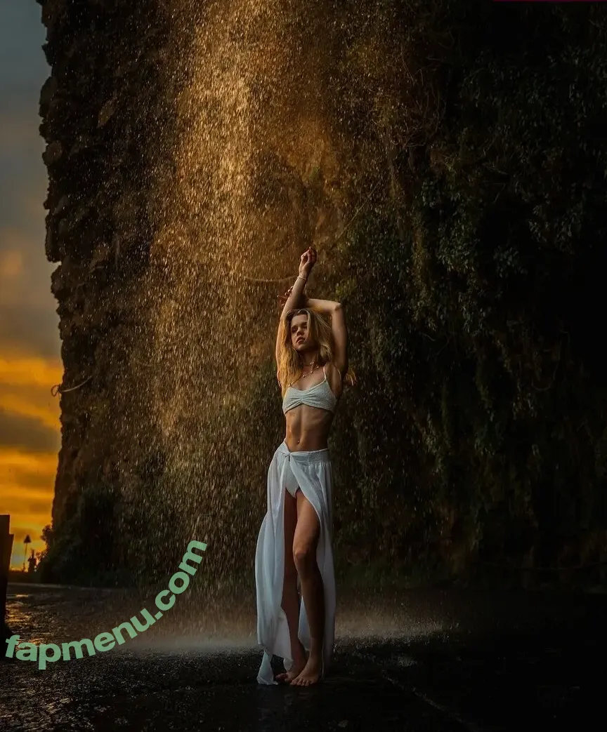 Lea Peach nude photo #0915 (Looskanal / lea / lea.peach / wifiloo_m)