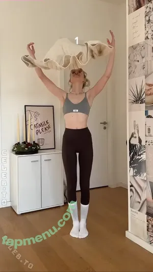 Lea Peach / Looskanal / lea / lea.peach / wifiloo_m nude photo #1663