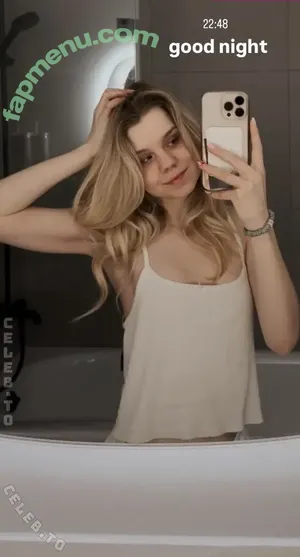 Lea Peach / Looskanal / lea / lea.peach / wifiloo_m nude photo #1683