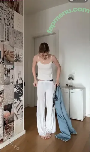 Lea Peach / Looskanal / lea / lea.peach / wifiloo_m nude photo #1684