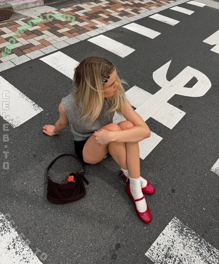 Lea Peach nude photo #1561 (Looskanal / lea / lea.peach / wifiloo_m)