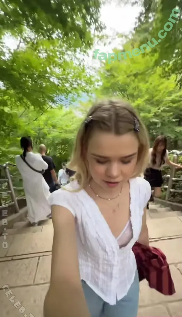 Lea Peach nude photo #1605 (Looskanal / lea / lea.peach / wifiloo_m)