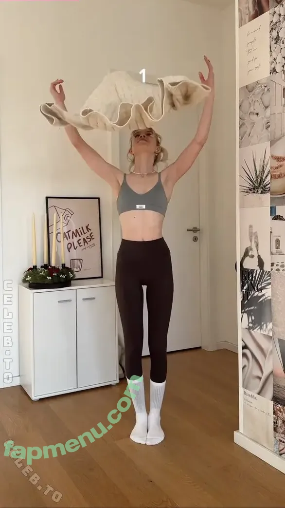 Lea Peach nude photo #1663 (Looskanal / lea / lea.peach / wifiloo_m)