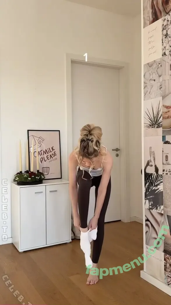 Lea Peach nude photo #1665 (Looskanal / lea / lea.peach / wifiloo_m)