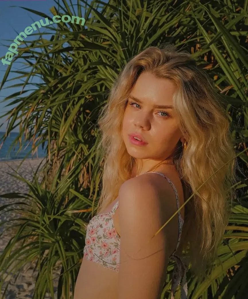 Lea Pietsch nude photo #0170 (lea)