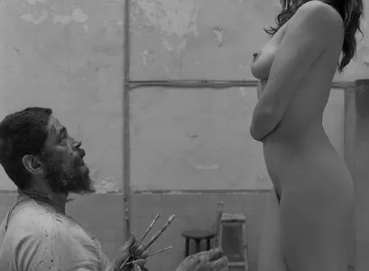 Lea Seydoux / leaseydouxfr nude photo #0011