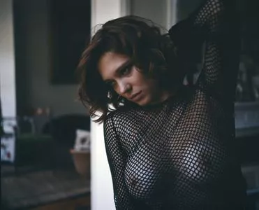 Lea Seydoux / leaseydouxfr nude photo #0031