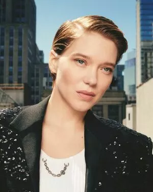 Lea Seydoux / leaseydouxfr nude photo #0333