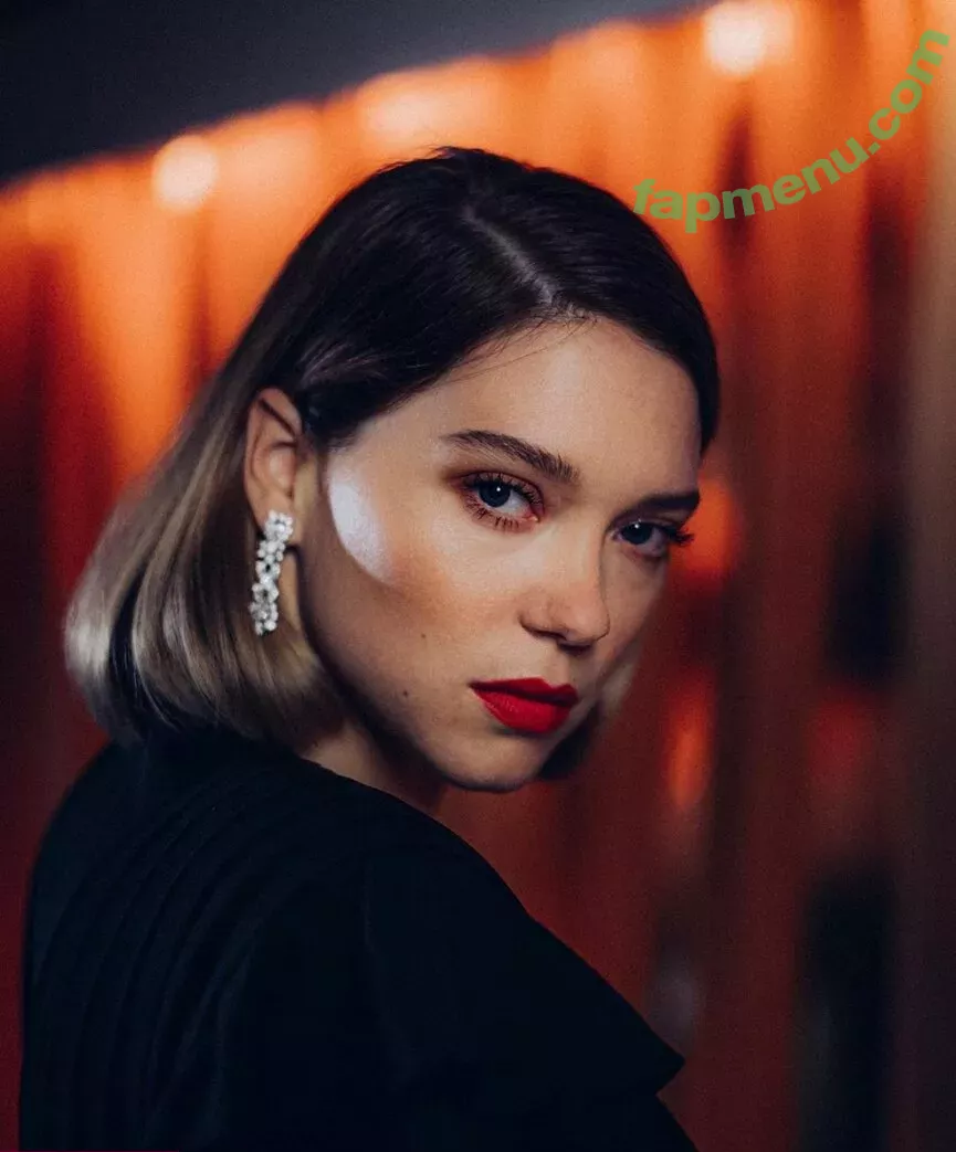 Lea Seydoux nude photo #0188 (leaseydouxfr)