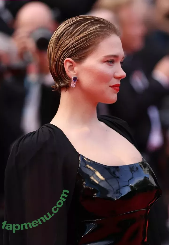 Lea Seydoux nude photo #0343 (leaseydouxfr)