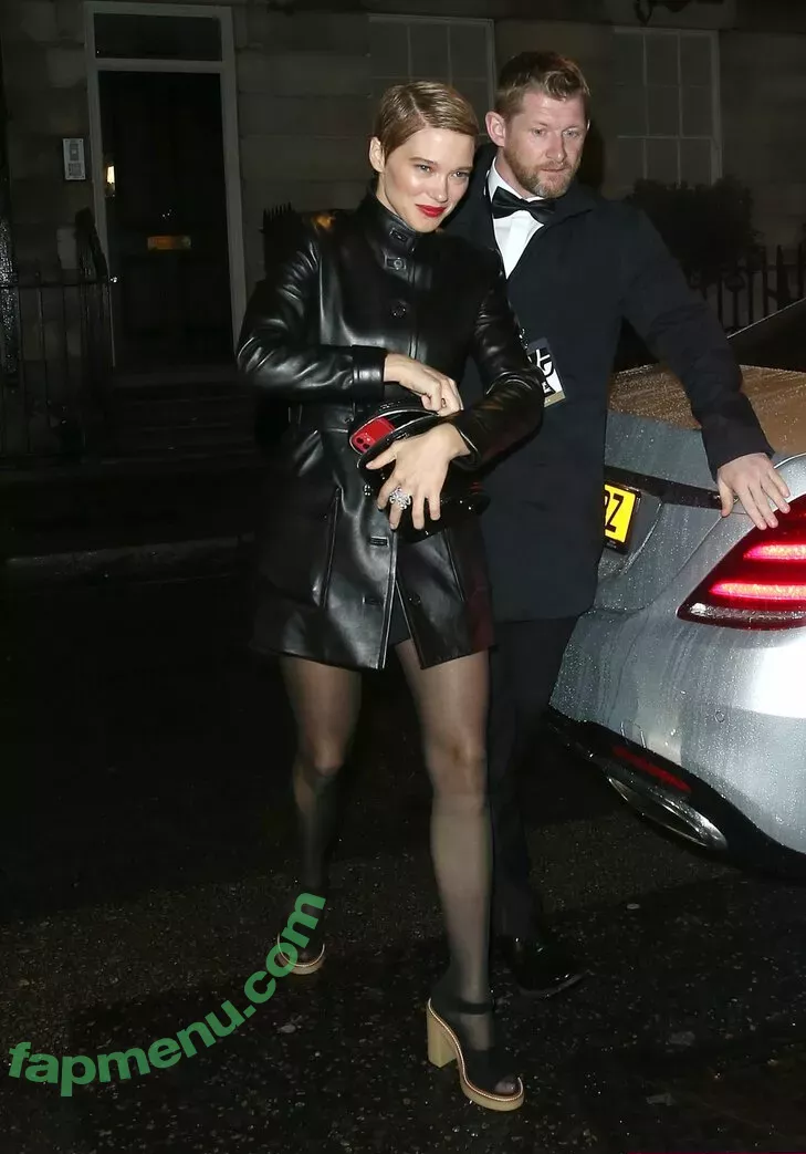 Lea Seydoux nude photo #0348 (leaseydouxfr)