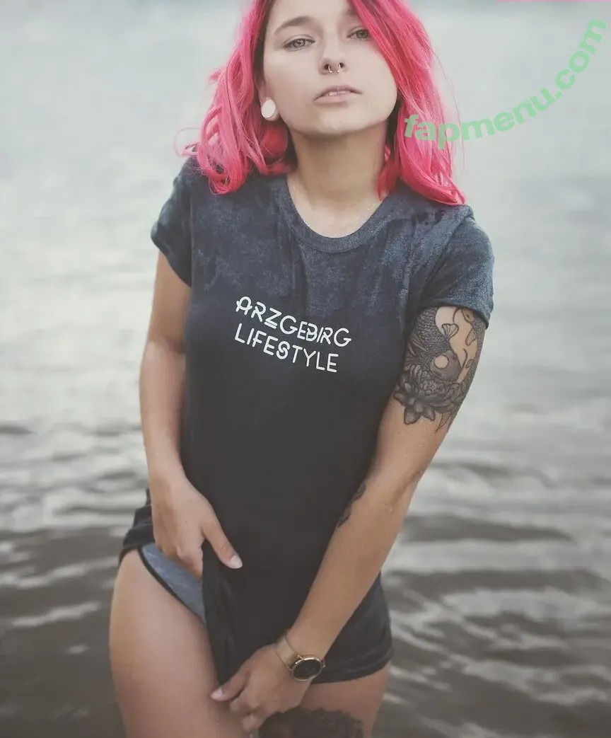 Lea Sophie nude photo #0048 (_killyouridols_)