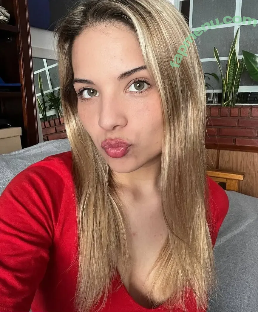 lea_vlmtt nude photo #0092 (Léa Valmont)