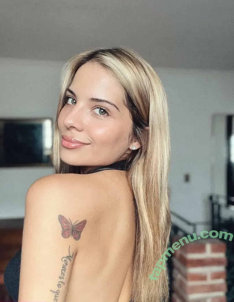 lea_vlmtt nude photo #0135 (Léa Valmont)