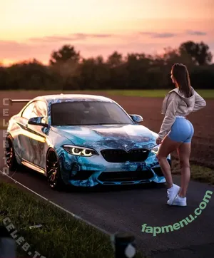 leaa.nit / nitschke_lea nude photo #0036