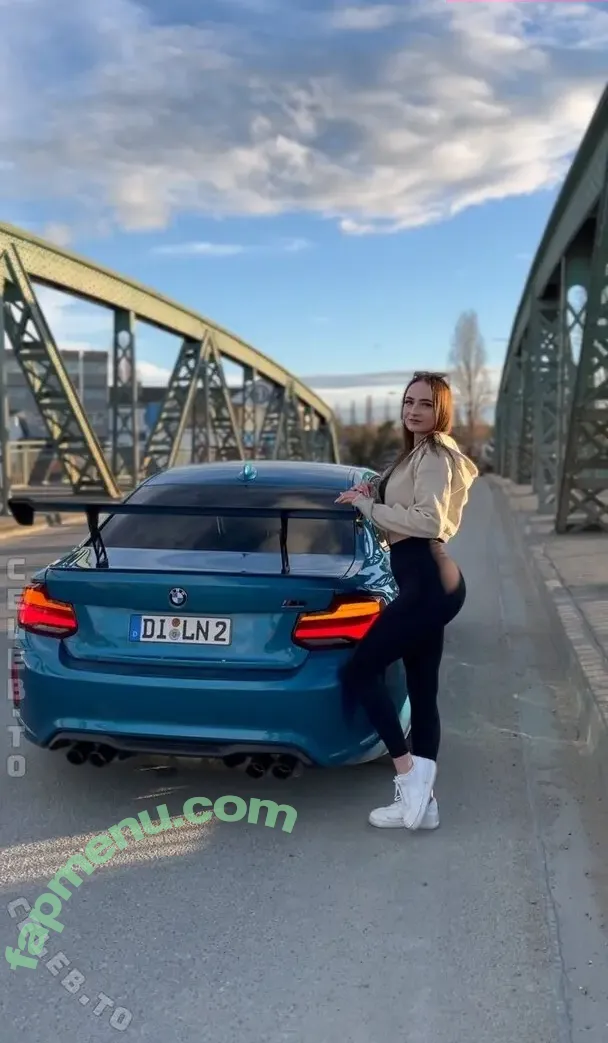 leaa.nit nude photo #0041 (nitschke_lea)