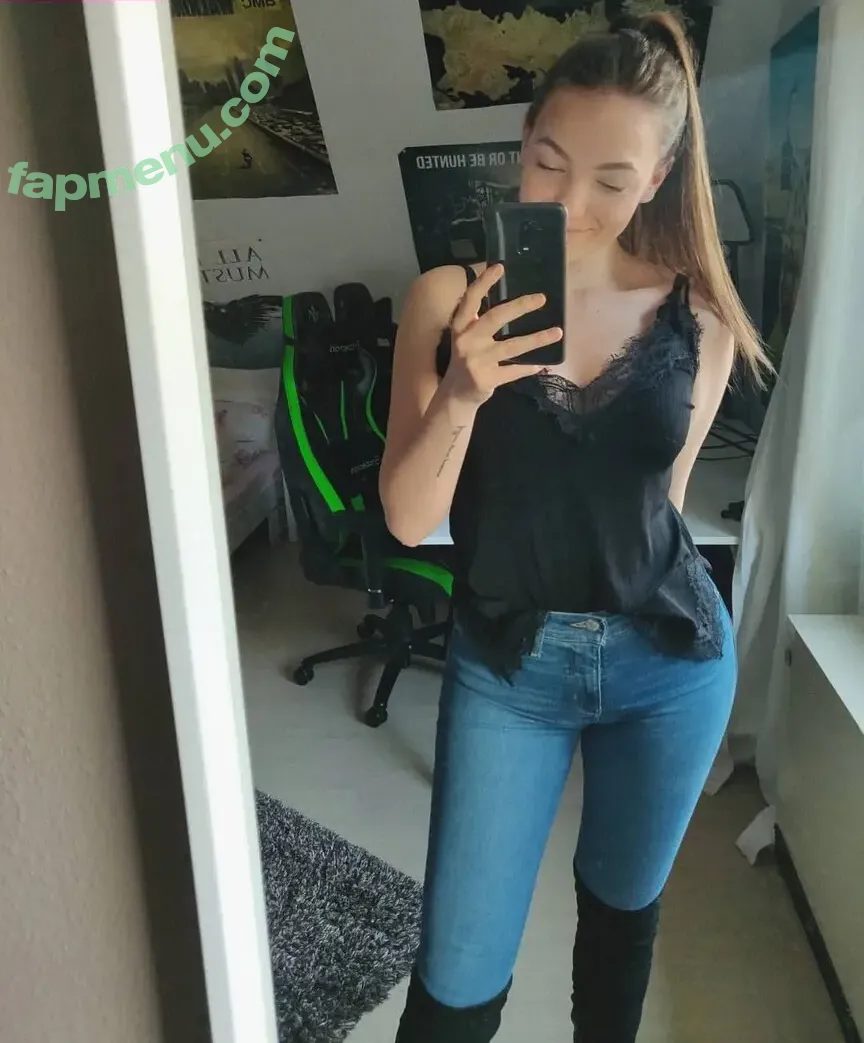 leacharelle nude photo #0002 (leacharelle)