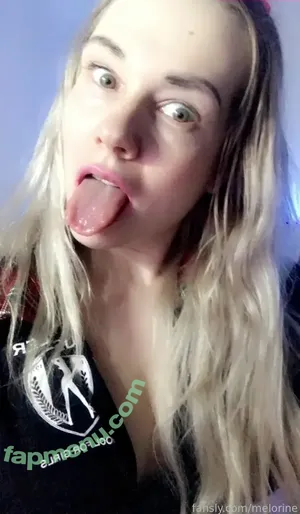 LeaFoxy / laroxy_sage nude photo #0033