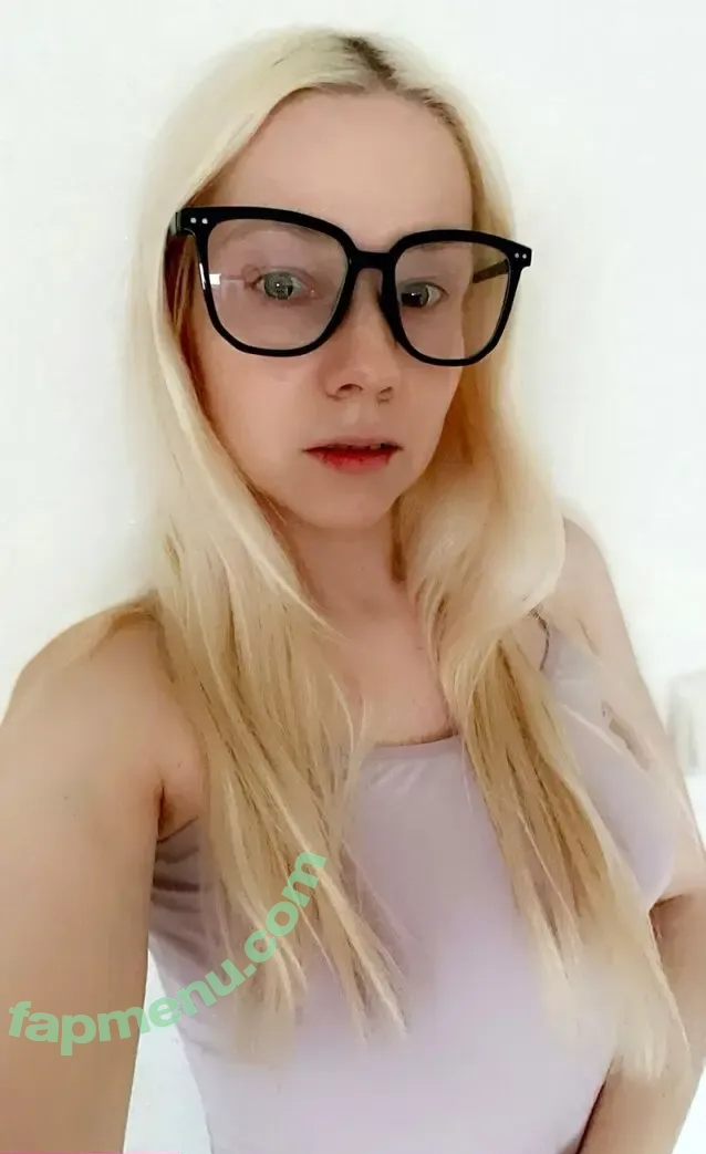 LeaFoxy nude photo #0095 (laroxy_sage)