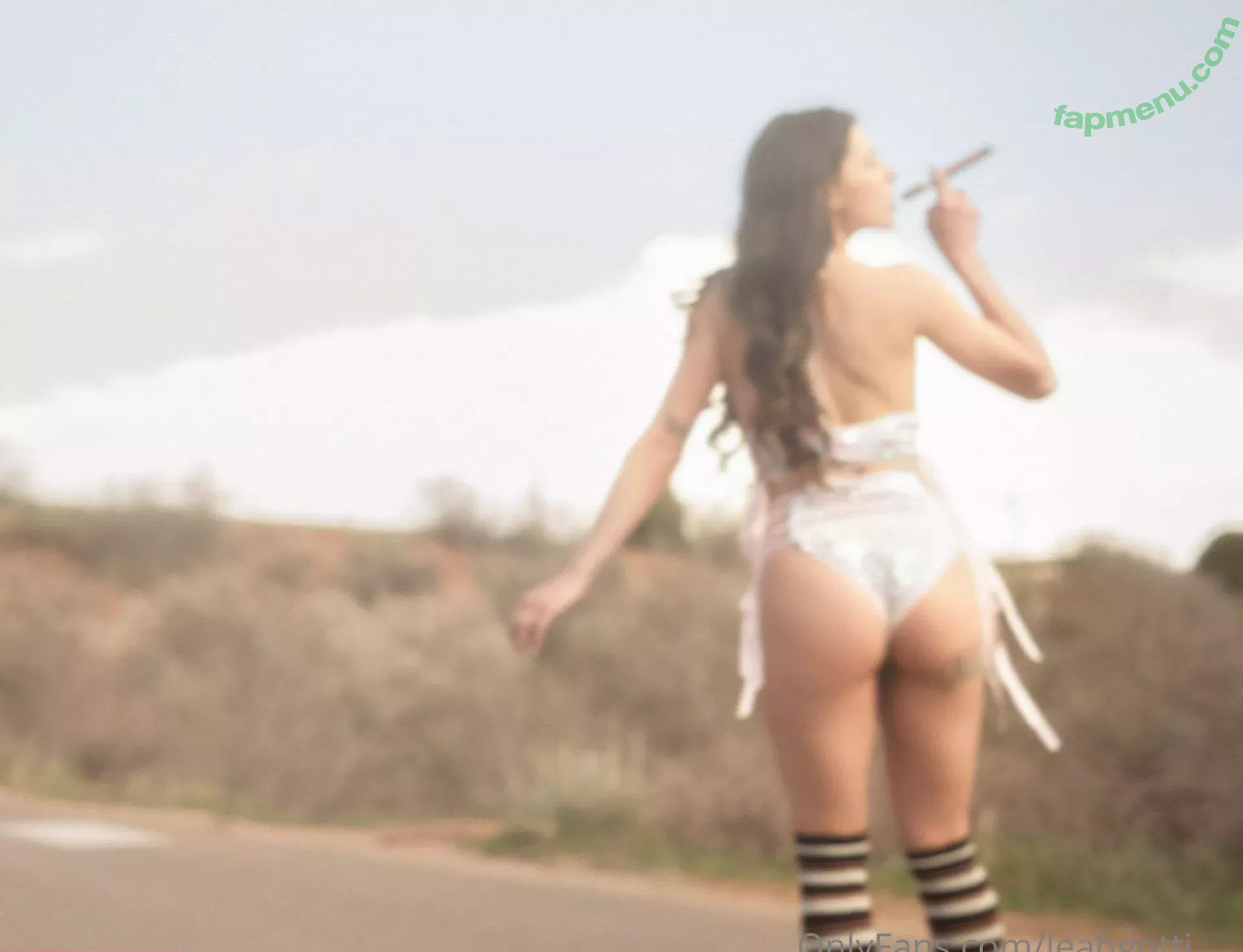 Leah Gotti nude photo #0774 (leahgotti / loveleahgotti)