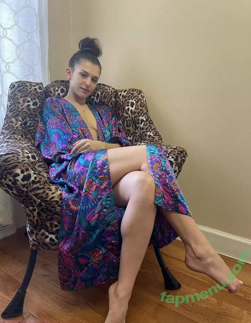 Leah Gotti nude photo #0895 (leahgotti / loveleahgotti)