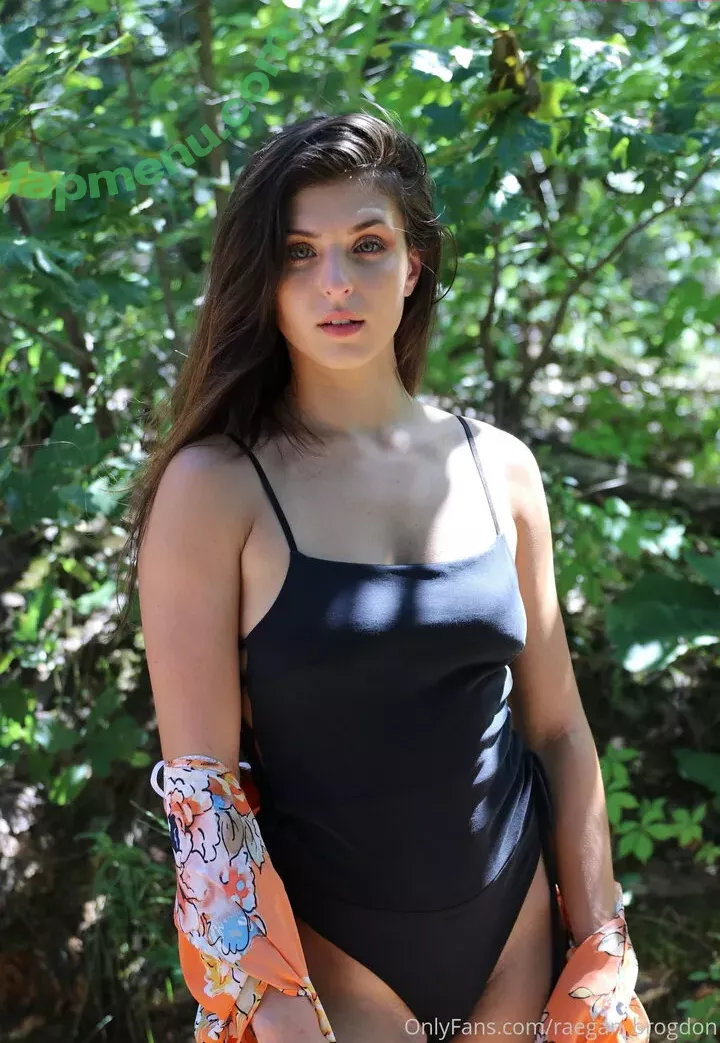 Leah Gotti nude photo #1029 (leahgotti / loveleahgotti)