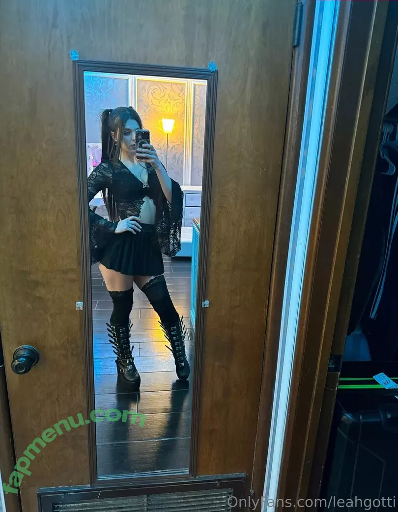 Leah Gotti nude photo #1372 (leahgotti / loveleahgotti)