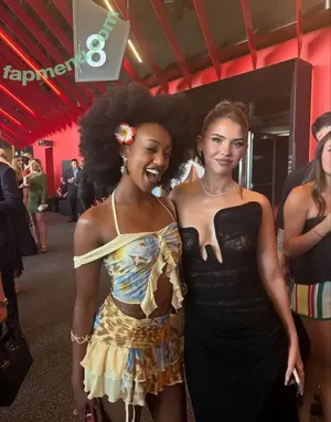 Leah Halton / leahhalton_ nude photo #1771